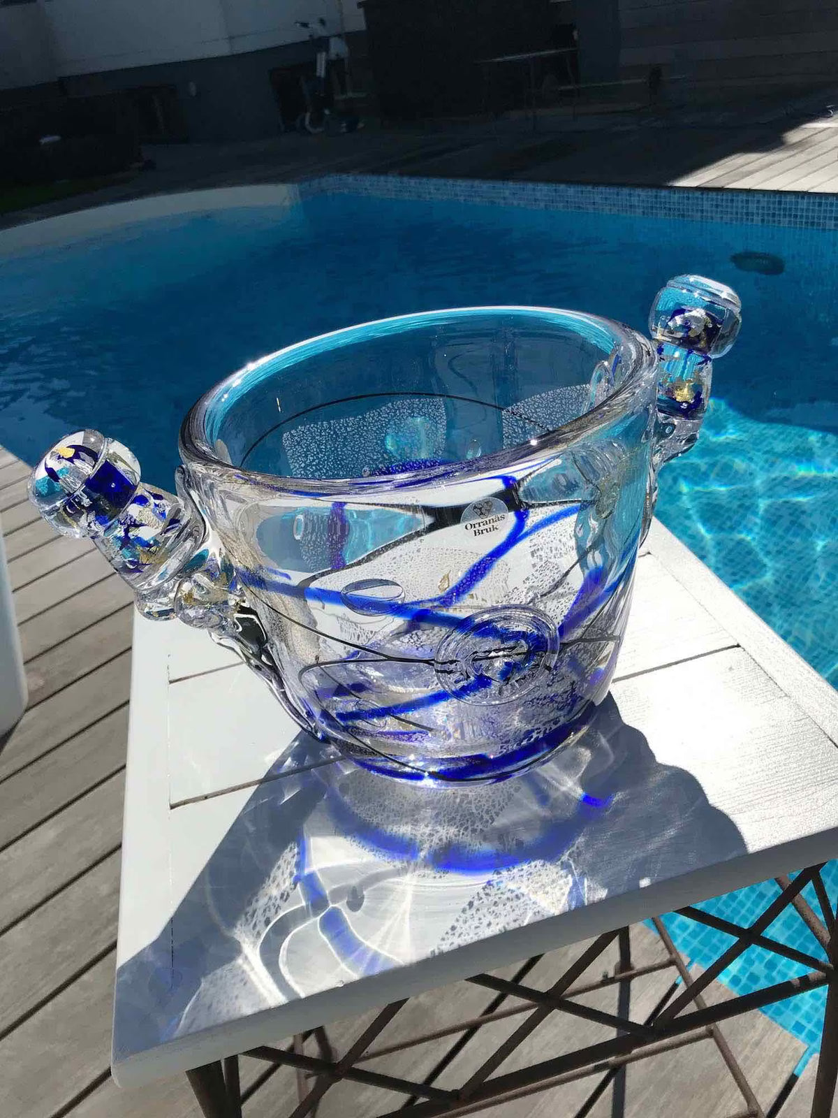 CHAMPAGNE VASE/SCULPTURE / "CELEBRATE"